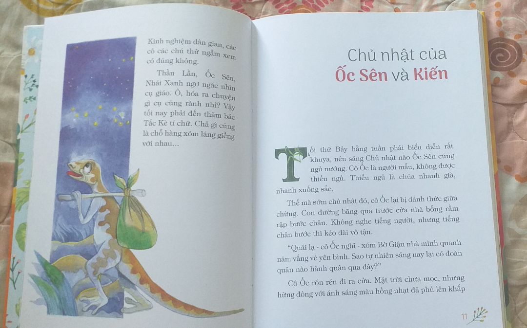 truyện này là tuyển tập các câu truyện ngắn nói về đời sống, sinh hoạt của cư dân xóm Bờ Giậu. Truyện k quá dài, rất phù hợp với các bé tuổi tầm 2+ trở lên. Tranh minh họa đẹp, màu sắc, lời văn hay và giàu hình ảnh. Tóm lại là nên mua