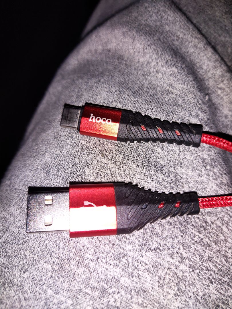 không chê chỗ nào...chất lượng cao,giá lại thấp,đóng gói đẹp,giao hàng nhanh...chỉ có khen không hết....