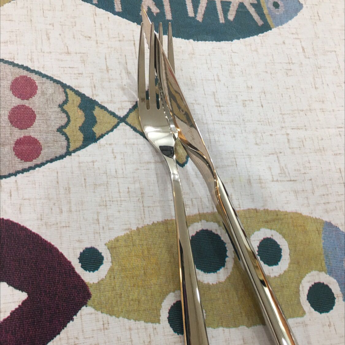 Đẹp rất ưng ý, sp dày dặn chắc chắn, inox bóng đẹp. Đóng gói cẩn thận. Chưa xử dụng nhưng vẫn 5 sao và mua thêm lại. Shiper chu đáo nhiệt tình.