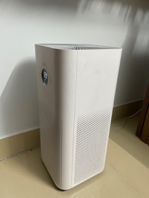 Hàng chính hãng, hoạt động tốt, không ồn, chất lượng không khí được cải thiện