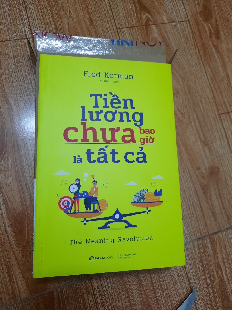 Mua với giá 72k. Đáng lẽ nên cho đọc thử. Thấy tựa sách và bìa sau hay nên mua. Nhưng tưởng viết cho người đi làm, ai dè viết cho người quản lý. Không hợp