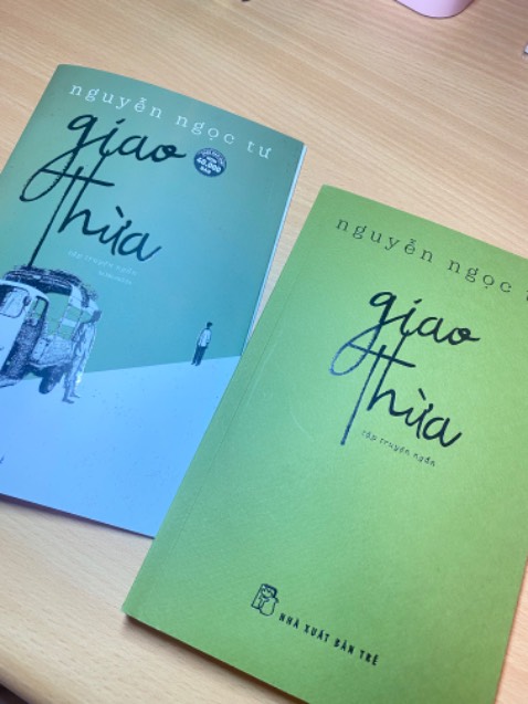 Mình chưa đọc nội dung, nhưng bìa bên trong nhìn xinh quá! Sách còn nguyên seal, có kèm bookmark.