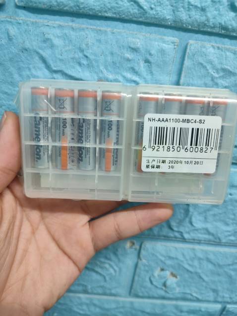 đã nhận được hàng. pin vẫn còn nguyên seal. pin cầm nặng tay hơn các loại pin khác. đánh giá ban đầu là tốt. sau này sẽ quay lại đánh giá sau...............