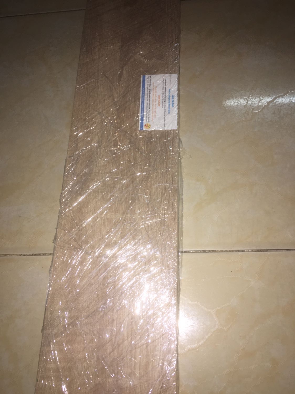 Kệ chắc chắn lắm có bản hướng dẫn chỉ treo kệ chi tiết shop đóng gói rất kĩ nữa còn giao hàng rất nhanh mình rất hài lòng về shop sẽ ủng hộ nhiều lần nữa Kệ chắc chắn lắm có bản hướng dẫn chỉ treo kệ chi tiết shop đóng gói rất kĩ nữa còn giao hàng rất nhanh mình rất hài lòng về shop sẽ ủng hộ nhiều lần nữa