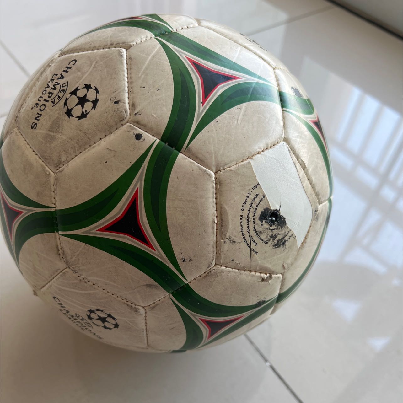 Chất lượng quá kém, không như quảng cáo đâu, mọi người nên cân nhắc trước khi mua ! Vì bắt buộc nên để 1 sao chứ đúng thì chả được sao nào ! Chất lượng quá kém, không như quảng cáo đâu, mọi người nên cân nhắc trước khi mua ! Vì bắt buộc nên để 1 sao chứ đúng thì chả được sao nào !