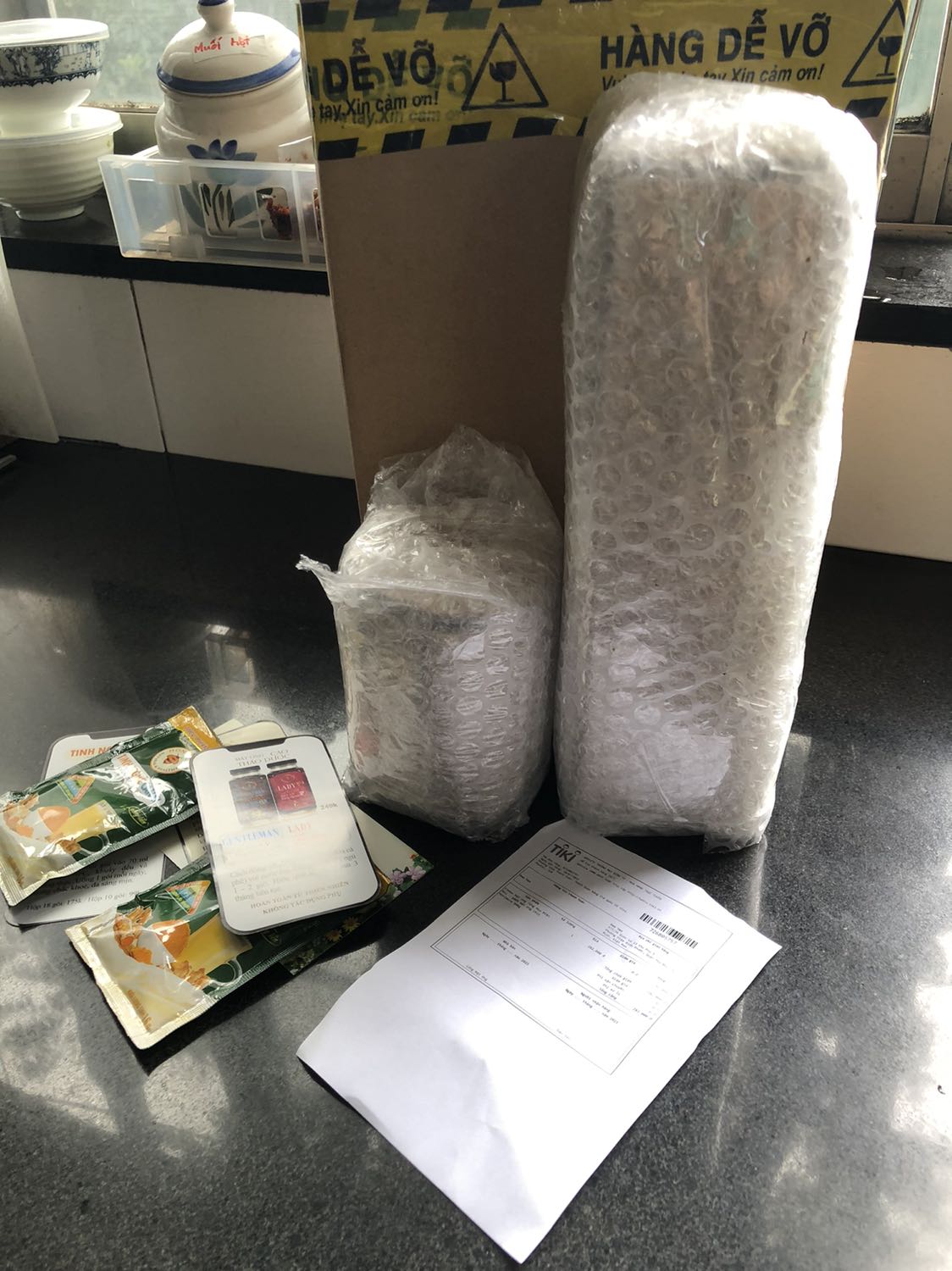 Đóng gói rất cẩn thận nên rất tin tưởng Tiki chất lượng mật ong cũng khá tốt đã dùng rồi giờ mua nữa