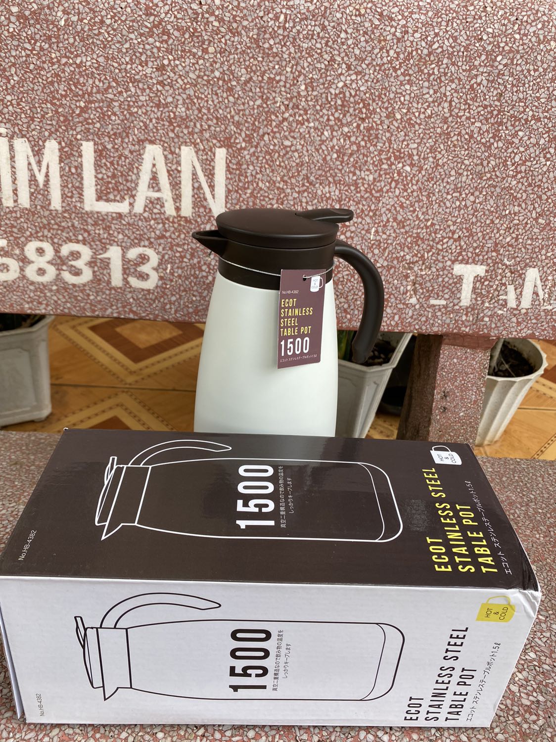 Hàng nội địa Nhật Bản mà lại sx ở China thì cũng chưa thuyết phục lắm. Để dùng một tg sẽ biết độ bền và tốt của hàng nội địa NB ntn.