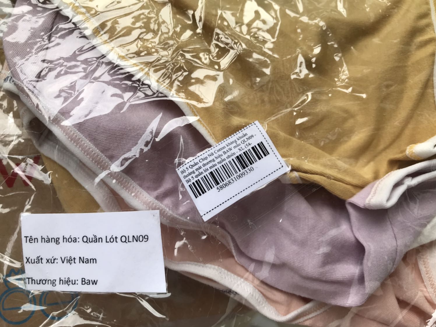 Shop ghi hàng Việt Nam nhưng giao hàng Trung Quốc, mình không thích như vậy. Cứ ghi hàng TQ, ai thích thì chọn mua thôi. đừng lập lờ mất uy tín.