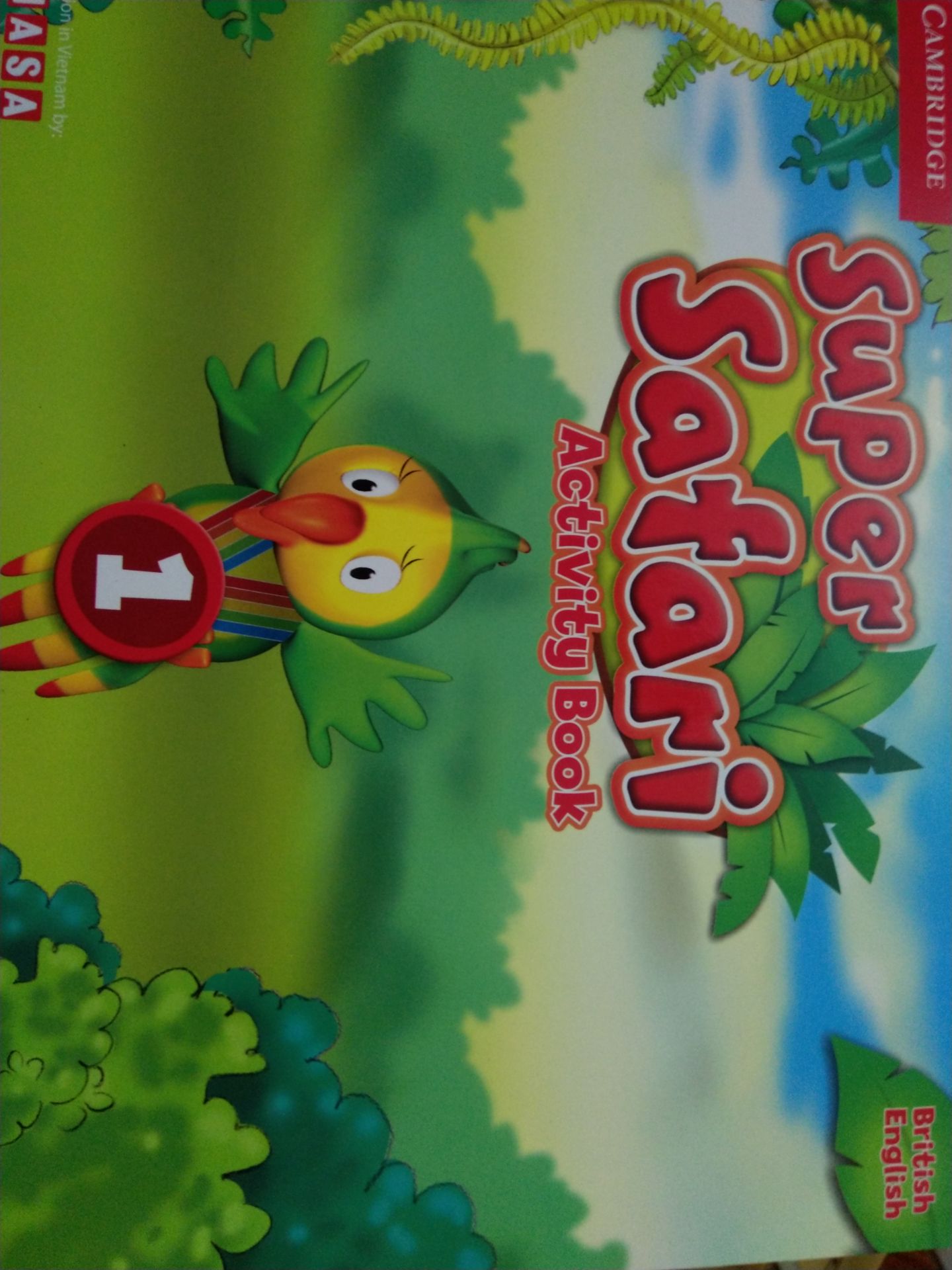 sách in đẹp, fahasa giao hàng rất nhanh. khuya đặt đầu giờ chiều mai là có sách liền