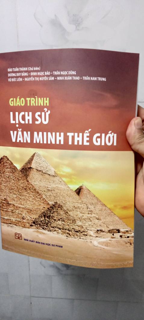 Sách hay! Có nhiều phần cập nhật phù hợp để nghiên cứu và dạy theo chương trình mới