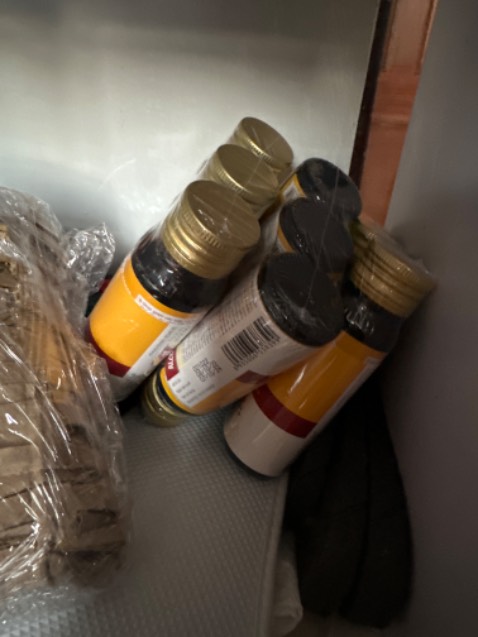 Chất lượng sản phẩm như mua trong siêu thị. Giao hàng nhanh. Hàng đảm bảo như hình nhà bán cung cấp. Mua đi ko thất vọng đâu. Rất đáng mua nha