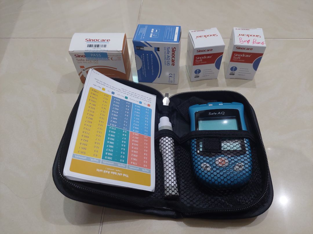 giao hàng đúng thời hạn, sản phẩm dễ dùng,  tuy nhiên đo gout và đường huyết có vẻ không chính sác.