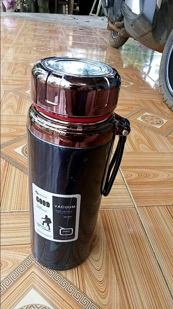 Bình rất xịn nha, quá hơn mong đợi, thấy mọi ng review bảo giữ nhiệt ổn thì quá tuyệt vời luôn. Giao hàng nhanh, hợp với giá tiền. 👍👍👍👍