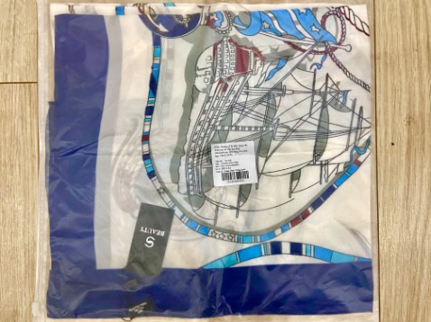 Xuất sắc. Rất đáng mua.