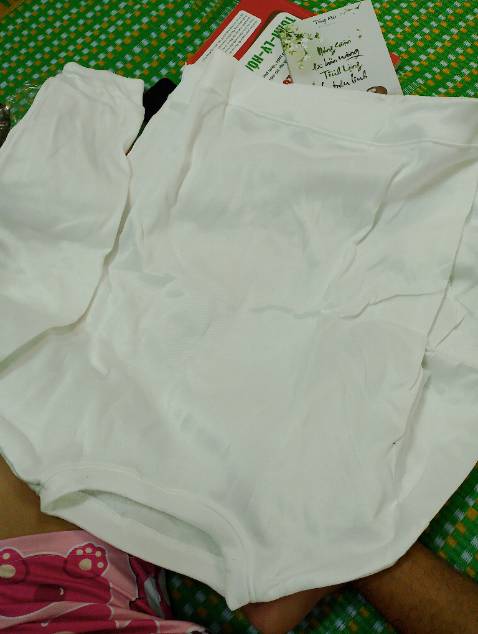 Sản phẩm không giống mẫu đặt hàng