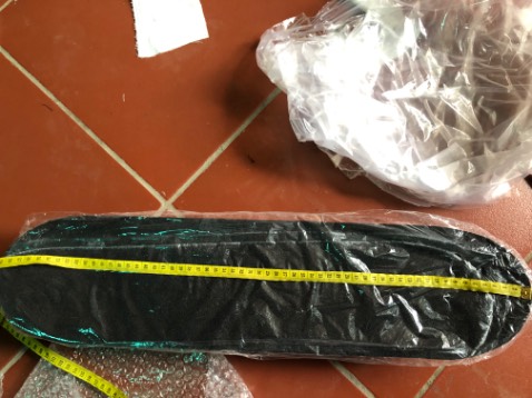 Shop làm ăn không uy tín gì cả, mô tả là (80x20) giao về cho khách(58x15) khác mẫu mình đặt, xong kêu shop giao đúng sản phẩm😔😔