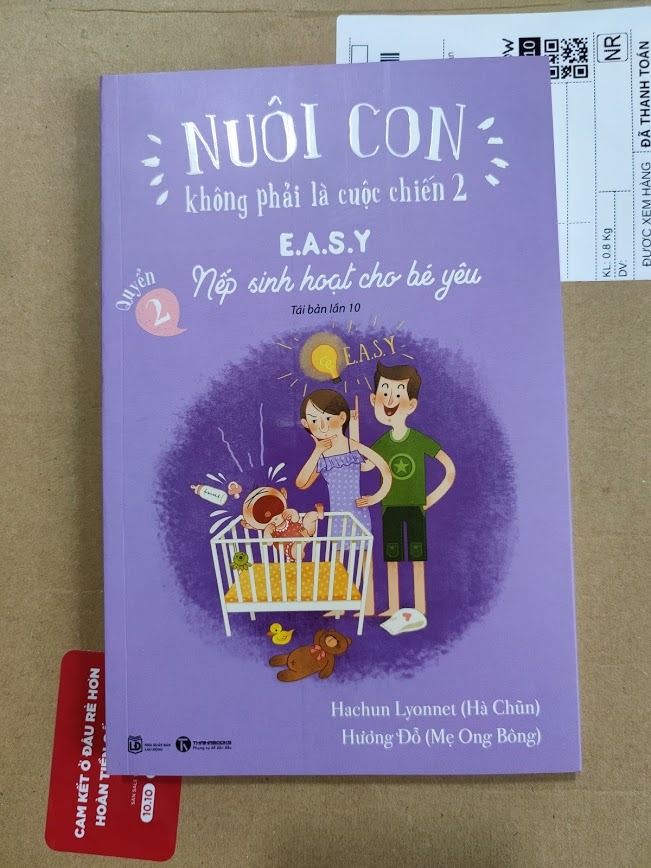 Tiki gói hàng cẩn thận, giao hàng cực nhanh với dịch vụ Tikinow. Sách mới, không nhàu nát, giá còn khá rẻ so với giá bìa. Nói chung khá hài lòng về dịch vụ của Tiki.