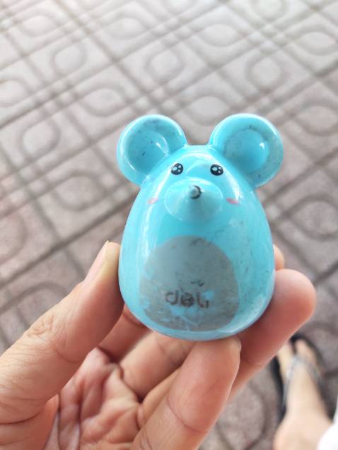 Mình dùng một thời gian vẫn còn sắc, kiểu dáng nhỏ nhắn, dễ thương