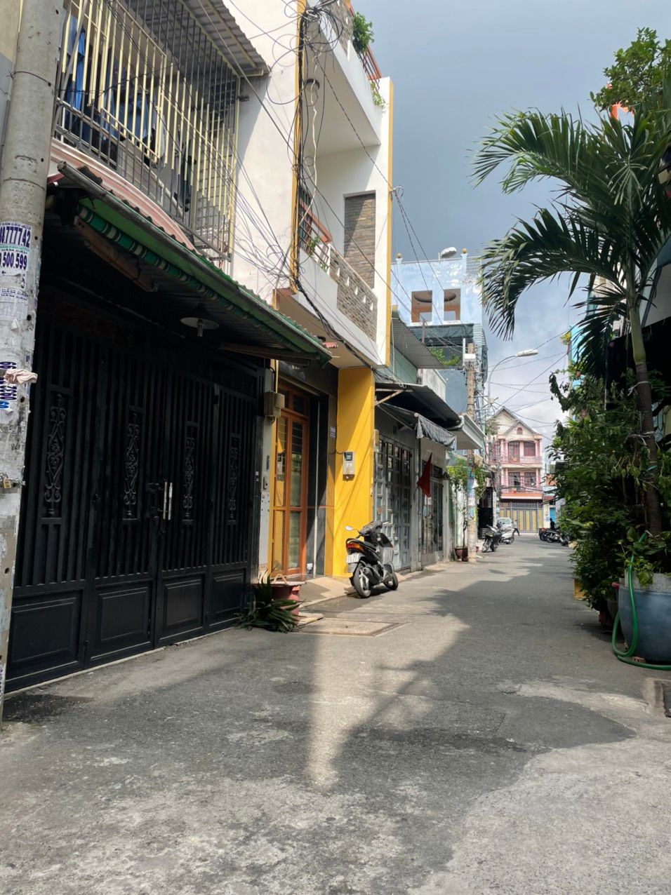 sản phẩm đúng như mô tả
giao hàng nhanh
nhưng cảm giác xài ko thấy có tác dụng ji mấy