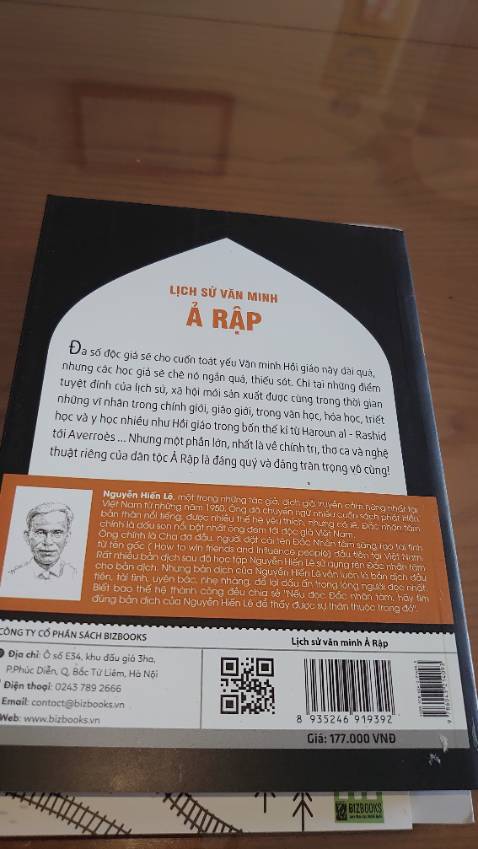 Tuyệt vời! Khi cầm trên tay quyển sách này WILL DURANT là nhà sử gia lừng danh người Mỹ; Tri thức của sách rất cao.
  Cảm ơn BIZBo rất nhiều!