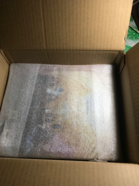 Mua ngay lúc sale giá ưu đãi rất thích lại còn dc tặng thêm cuốn sách nữa 
10đ ko có nhưng 
Đóng gói kỹ, mới đặt lúc sáng chiều đã giao hàng , shipper thân thiện .
Mọi thứ rất tuyệt vời ko có gì để trừ điểm