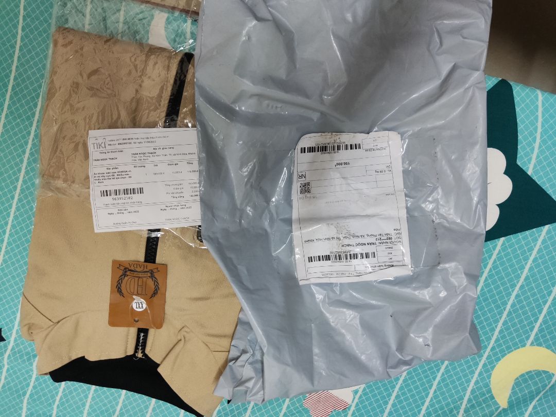 sản phẩm tốt nhưng form nhỏ quá mua phải cộng thêm 2 size bận mới vừa