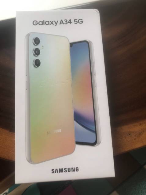 Camera hình chụp đẹp. Độ phân giải sắc nét. Bộ nhớ lớn.