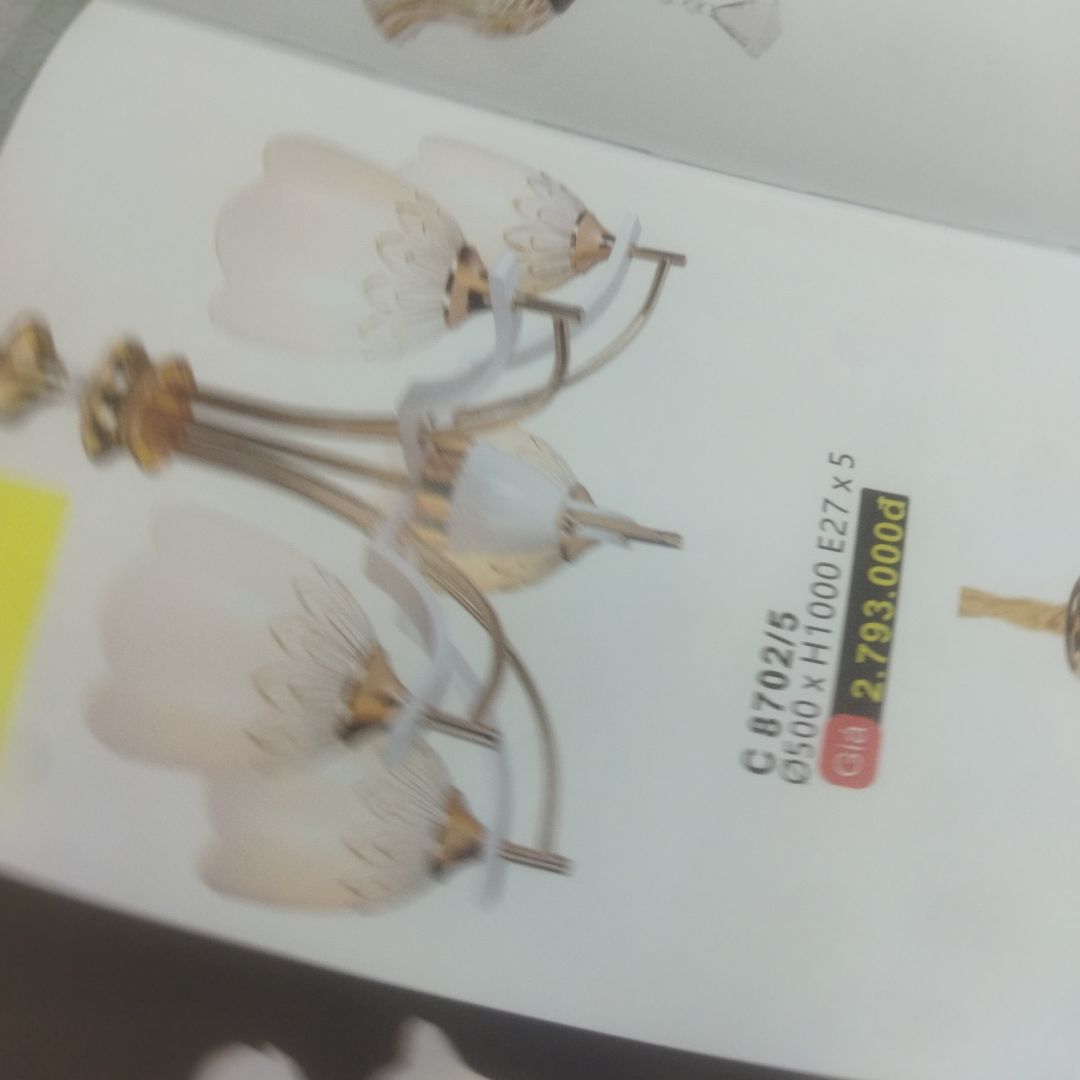 quét wifi nhạy, mượt... độ phân giải chuẩn 2k (4mp) zoom vẫn rõ... camera 2mp đã nét rồi nhưng mà bạn nào cần zoom hình ảnh lên muốn rõ thì nên đặt camera 4mp