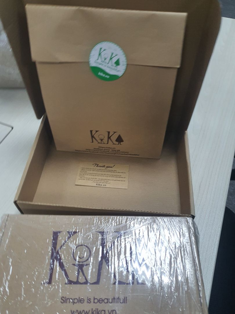 Shop đóng gói đẹp và kĩ lắm ạ. Đầm vải chất lượng đúng như mô tả, mình mua giá khuyến mãi nên rất chi là ưng ý. Cho shop 10 sao luôn ạ. Rất đáng mua nha các mom.