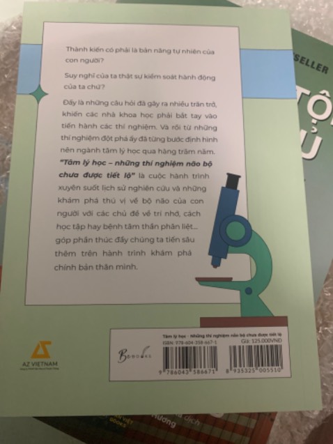 Sách rất mới lại rẻ , nhưng chất lượng sẽ ủng hộ tiki nhiều, hy vọng tiki có nhiều đầu sách khoa học khác