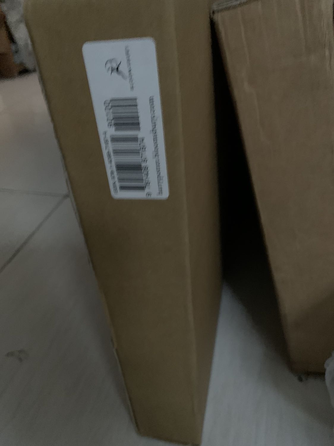 Đóng gói kỹ càng, giá hơi cao, giao hàng rất nhanh.  Tuy nhiên, không đủ trọn bộ 7 tập thì rất là đáng tiếc