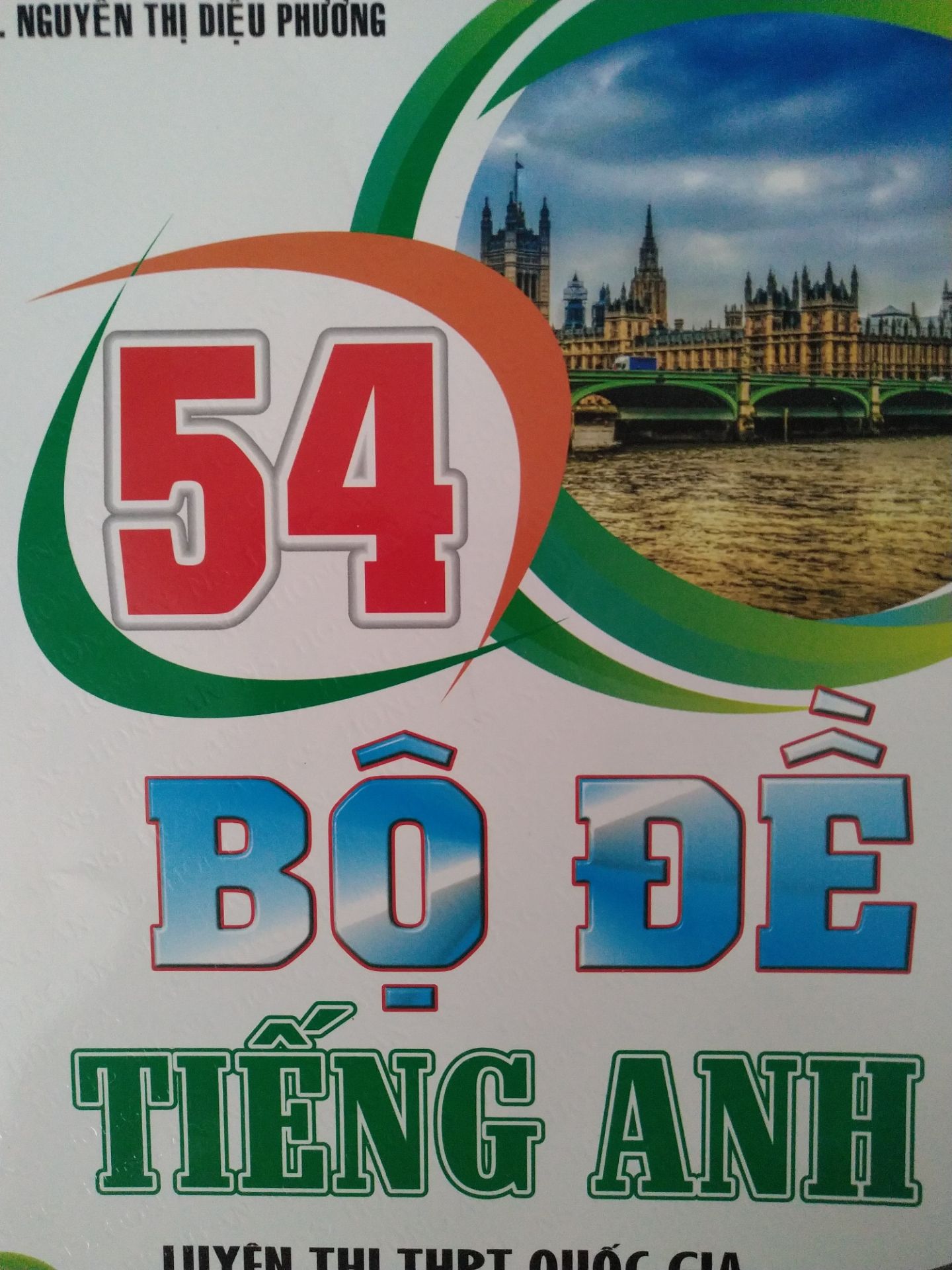 Sách tiếng anh có nhiều đề để có thể tự học, phần cuối cũng có đáp án để dễ sửa bài hơn. Mình rất hài lòng, giao hàng nhanhhhhhh