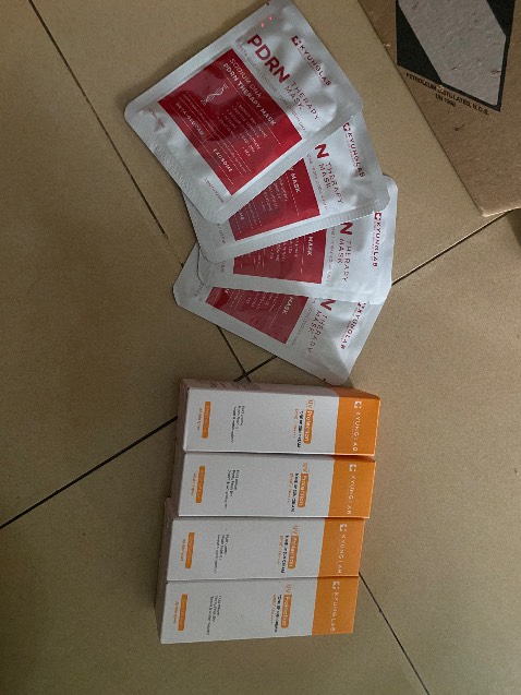 Sp K gây kích ứng, dễ tán, bật tông, như lớp make up