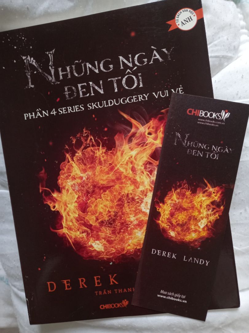 truyện hay mà ít người đọc quá,em mình đọc xong cả 4 phần muốn đọc tiếp mà serie này đừng dịch và xuất bản phần mới ở Việt Nam rồi