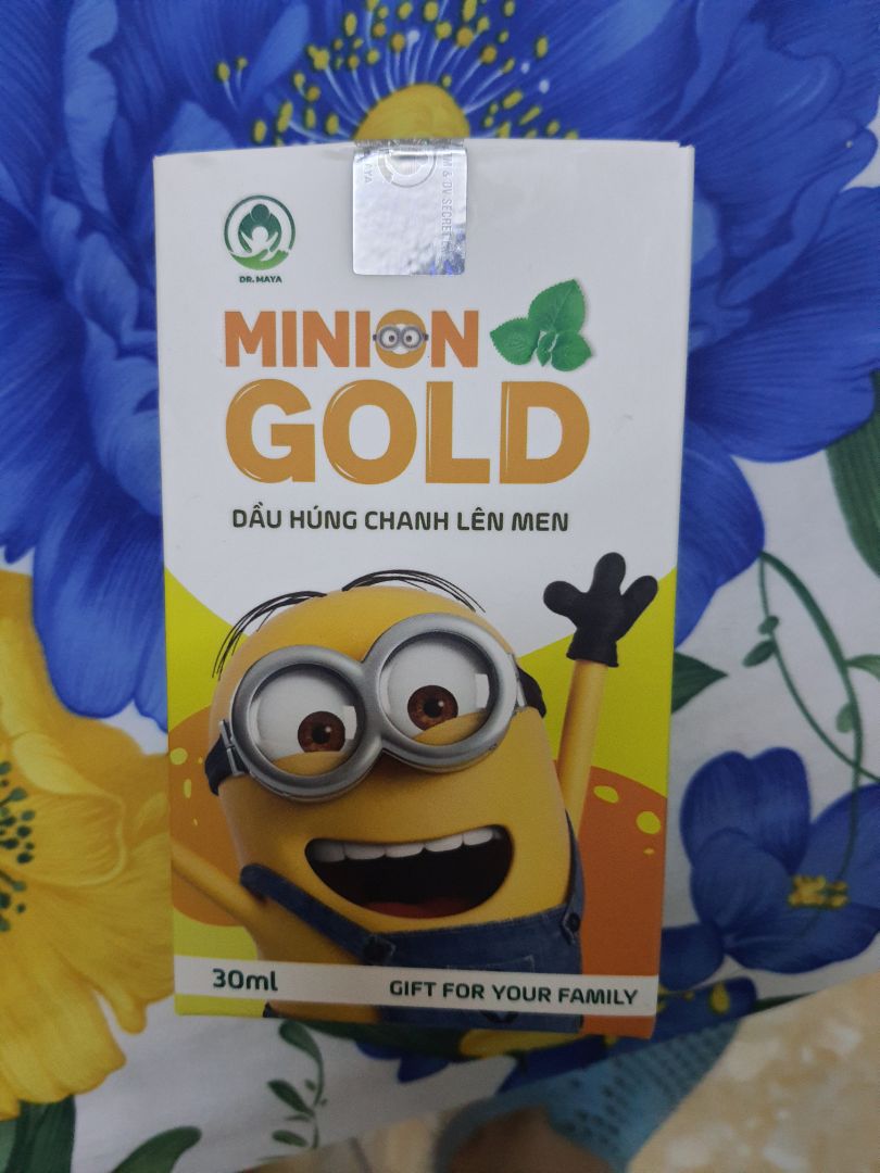 tinh dầu húng chanh có vị ngọt, pha loãng ra cho bé uống sẽ dễ hơn, hi vọng sẽ có hiệu quả với bé