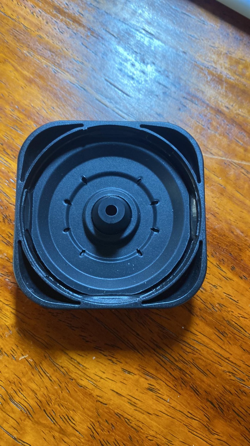 tôi ko thấy cái ngòi dự phòng của cây bút , có khoảng 8 cái , nếu shop ko phản hồi thì t sẽ kiện shop ạ