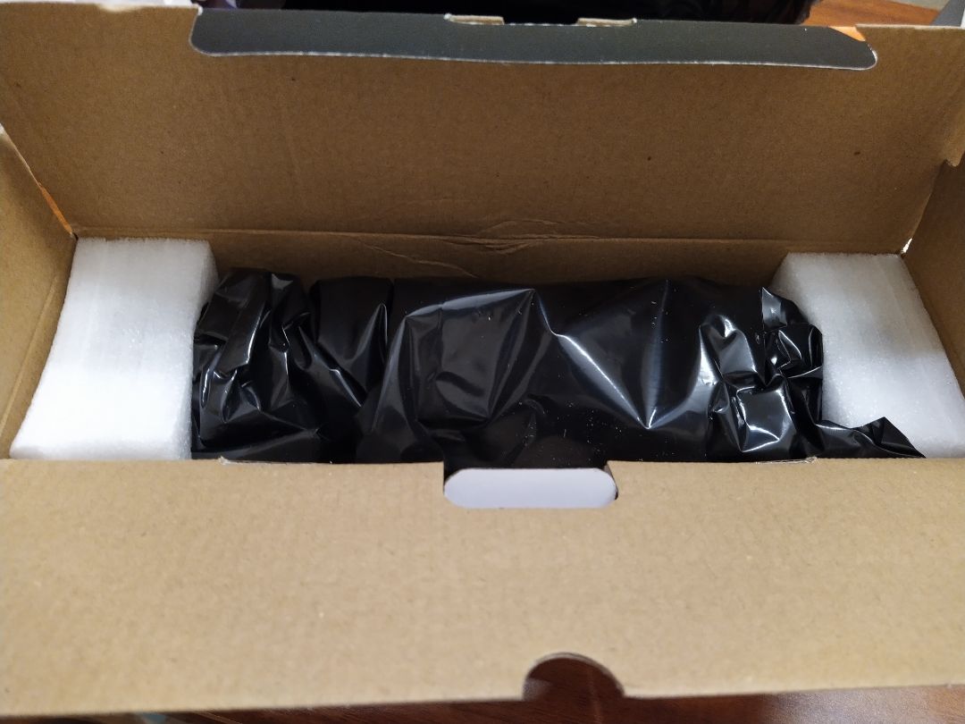 Shop đóng gói cẩn thận, do dịch bệnh nên thời gian giao hàng hơi lâu nhưng thông cảm được. Chưa dùng nên chưa biết chất lượng thế nào nhưng mạnh dạn chấm 5 sao để động viên shop.