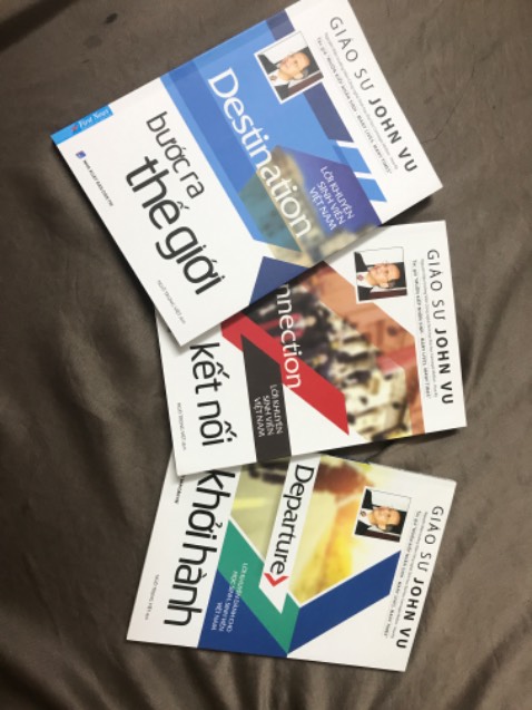 Một bộ sách tuyệt vời, là hành trang cần thiết cho sinh viên. Các bạn trẻ nên mua và đọc qua nhé.