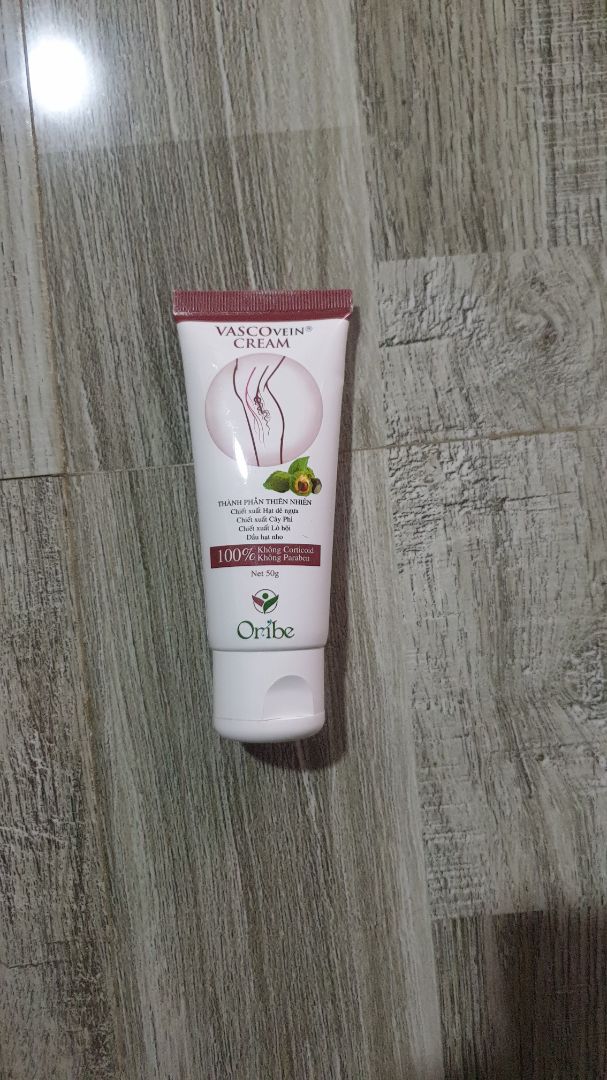 dễ sử dụng, mùi nhẹ nhàng, dùng khá dễ chịu, chân đỡ nhức, sử dụng thường xuyên mới tác dụng nhiều