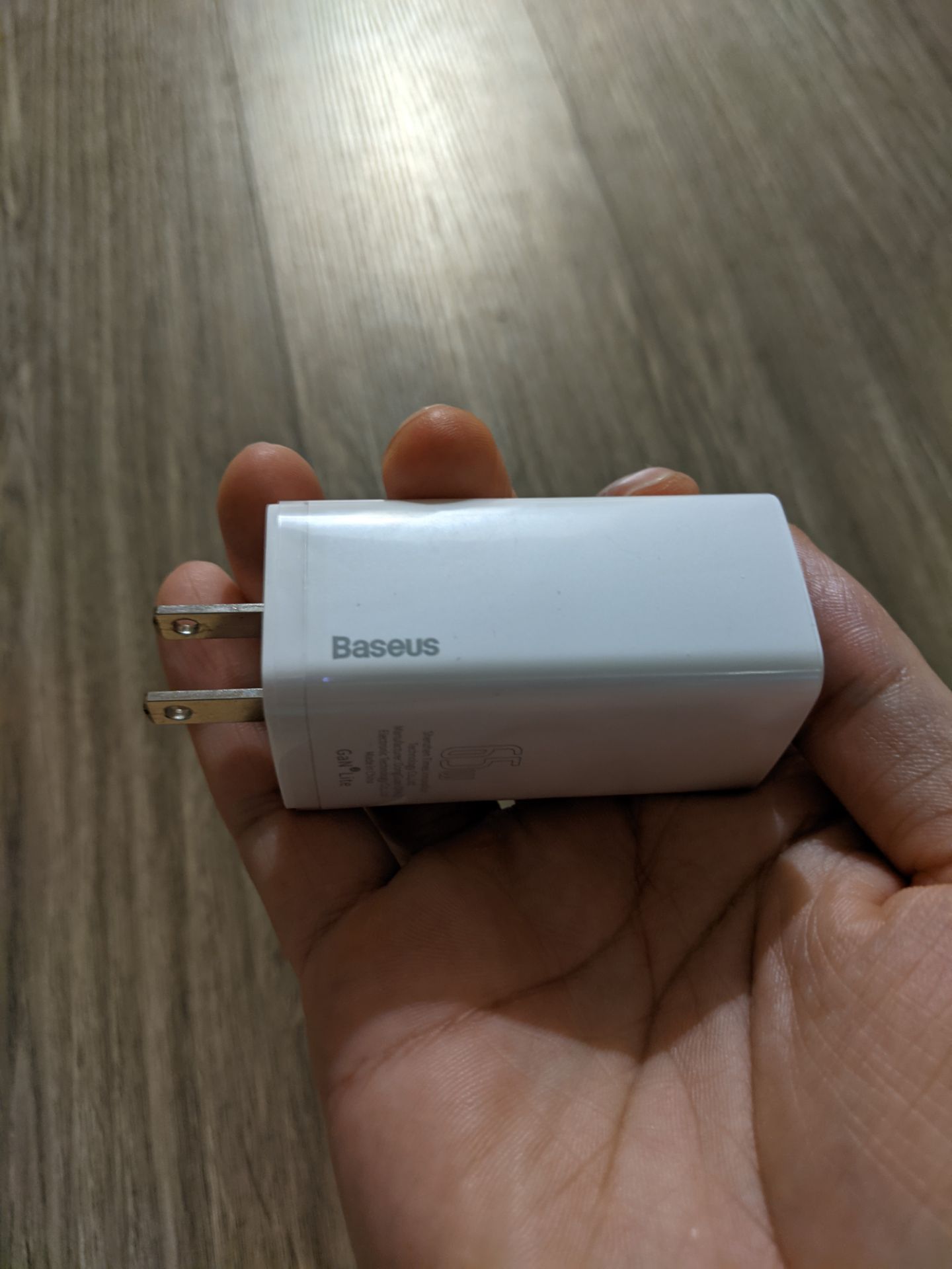 Sản phẩm hoàn thiện tốt, chất lượng. Rất xứng đáng với tầm giá 300k