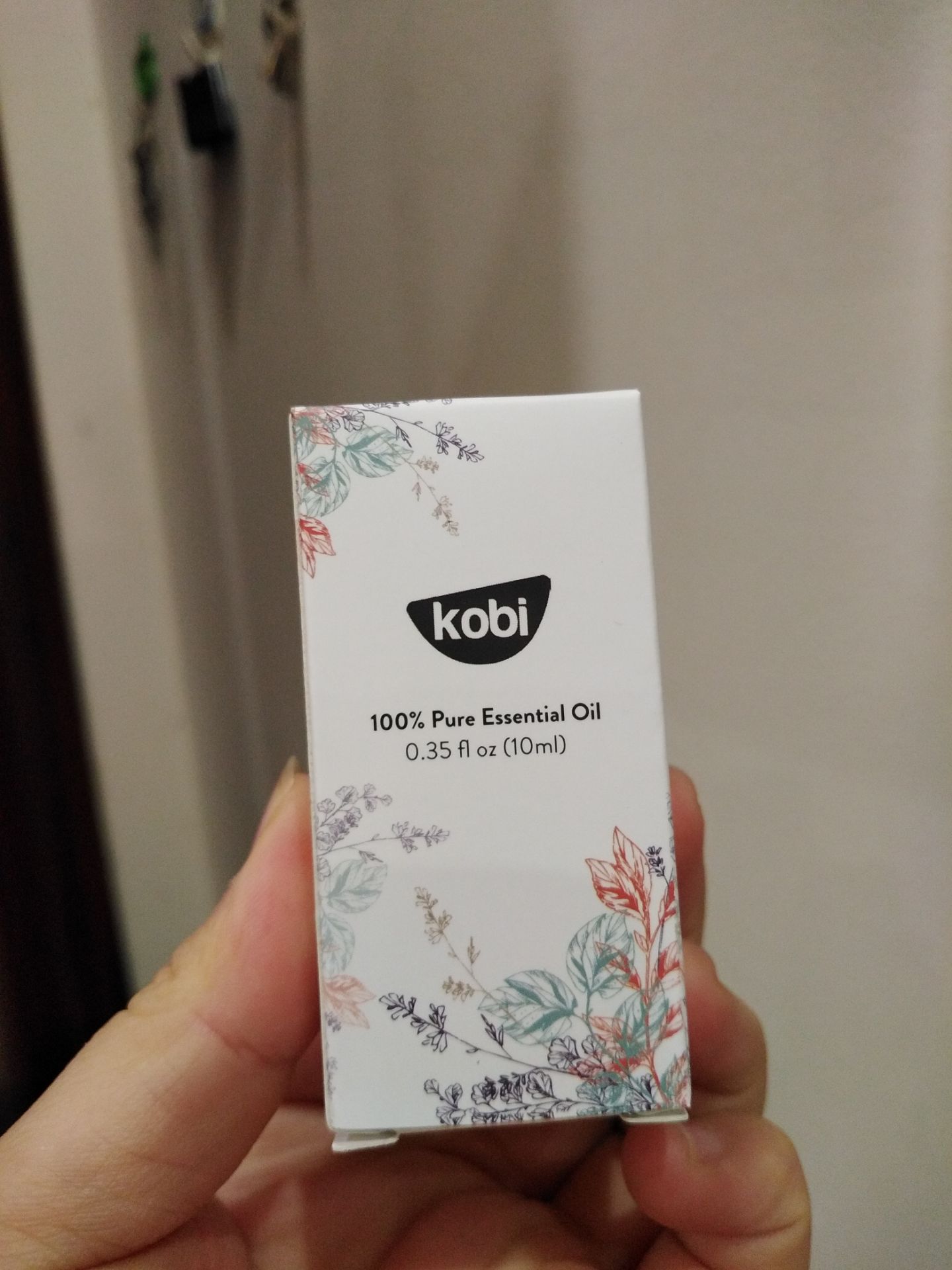 Mùi dễ chịu không có bị nhức đầu như mấy loại mình mua shop khác. Các bạn có thể mix mùi để treo cũng được, vừa thoang thoảng thơm rất dễ chịu mỗi khi mình mở tủ ra