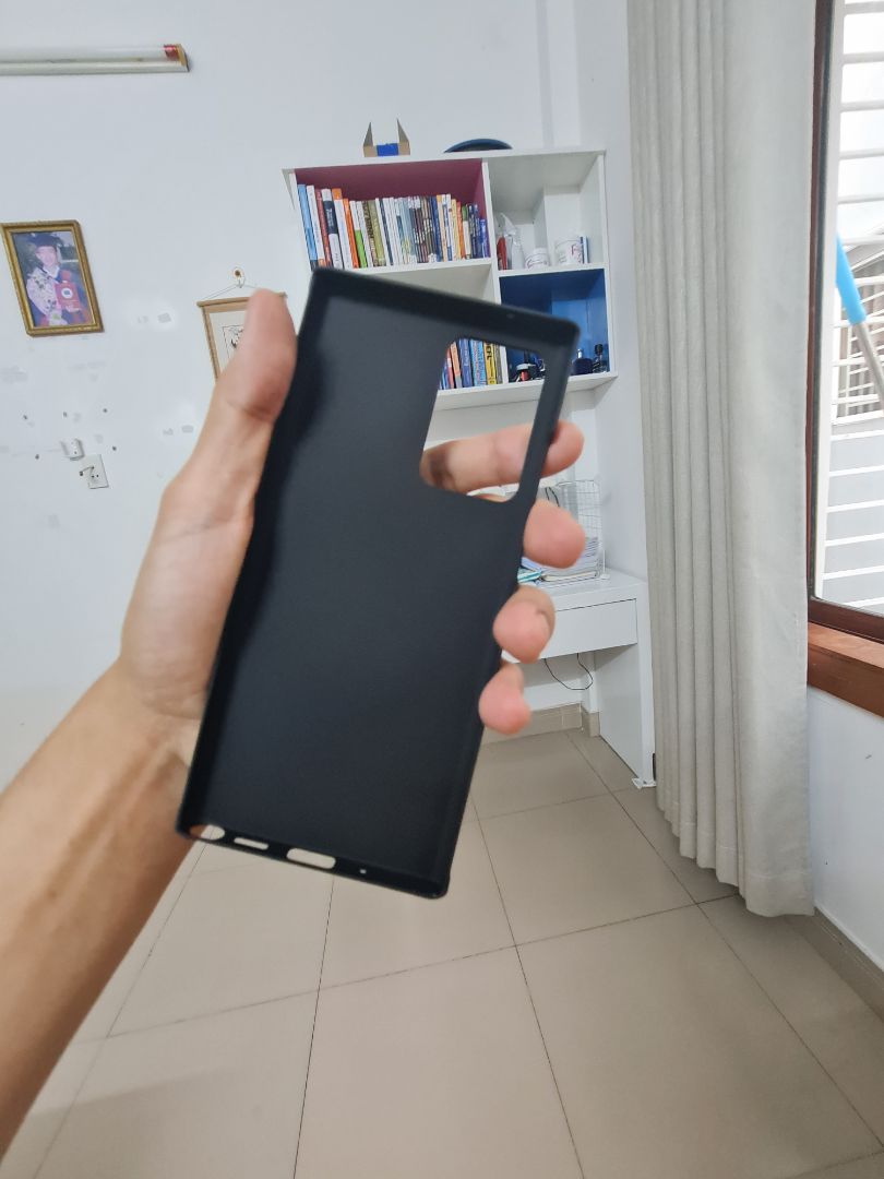 Dịch vụ và thái độ giao hàng của nhân viên rất tốt và thân thiện