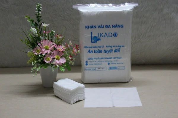 Giao hàng nhanh hơn dự kiến. Đóng gói rất cẩn thận. Khăn giấy mk mua giúp nên lấy hình trên mạng minh hoạ nhưng b mk nói là giấy tốt. Rất thích mua hàng trên tiki