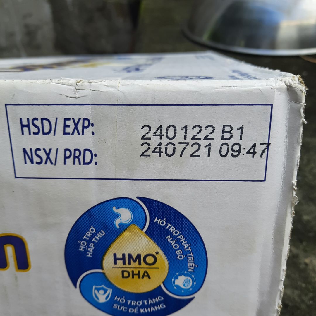 tiki giao hàng nhanh. hàng chuẩn, date xa. con mình dùng từ bé. hài lòng tiki lắm luôn. 👍
tiki giao hàng lần này ko dc tốt như lần đầu mình mua. thùng cũ cũng dc nhung tuyệt đối ko dc xé niêm phong của thùng ra. đều đó làm mình ko tin tưởng chất lượng bên trong.