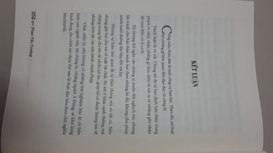 Đọc để tham khảo vì chỉ có thông tin một chiều từ cụ Phan Văn Trường nhằm biện hộ với nhà chức trách Pháp.
