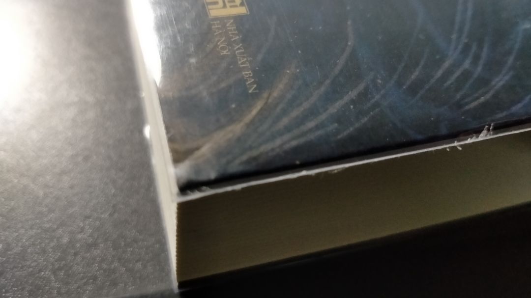 hư mép sách nhiều, bẩn nhiều chỗ, giao hàng nhanh. nội dung thì không cần chê.