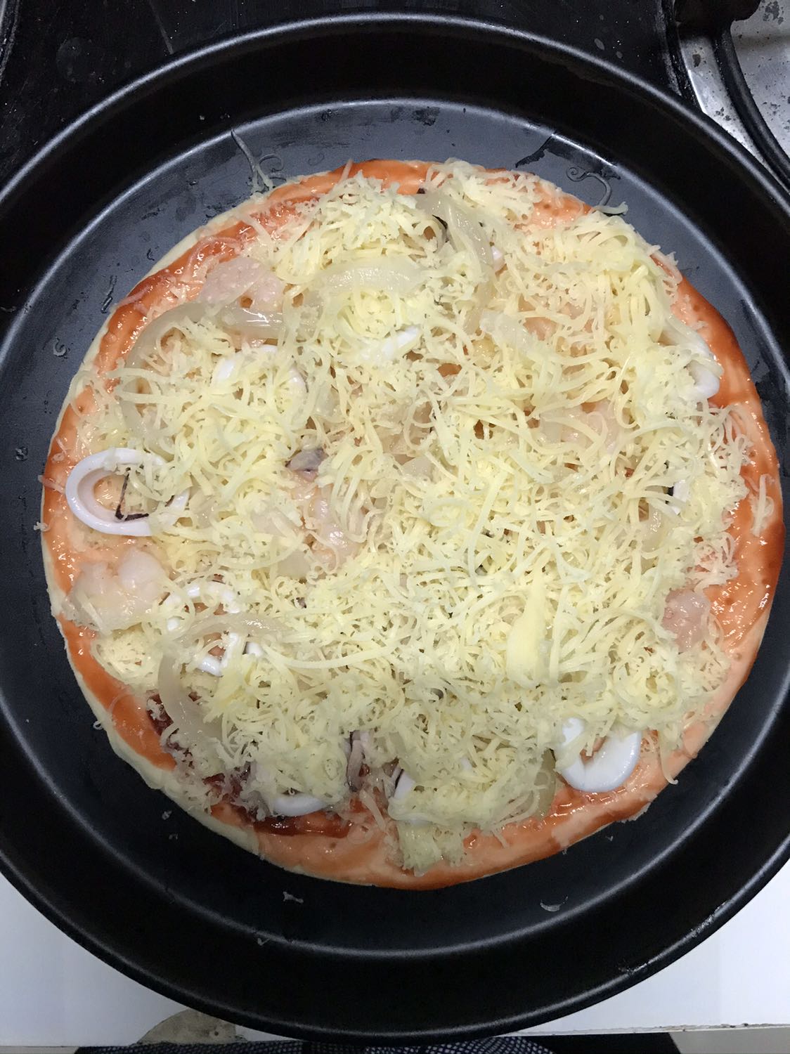 Mình đặt mua giao nhanh trong 2h và nhân viên giao hàng Tiki đến sớm hơn dự định. Lò nướng được đóng gói cẩn thận, có mẫu mã sang trọng và đặc biệt có nhiều chế độ nướng. Rất phù hợp túi tiền và quan trọng khi nướng thịt, cá và bánh khá ngon.