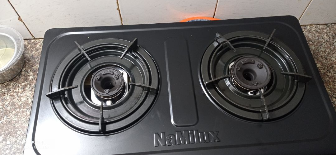 trước khi nhận bếp tôi hơi lo lắng ...giờ thì tôi thấy rất thích..bếp đẹp lửa to vs xanh..tia lửa êm đều tiết kiệm ga...đáng mua