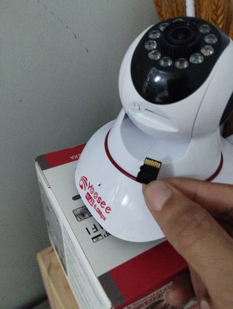 Thẻ nhớ này dỏm không lưu lại được gì, mới lắp vô thì lát sau có lưu trữ, nhưng không bao lâu thì không có tín hiệu gì.