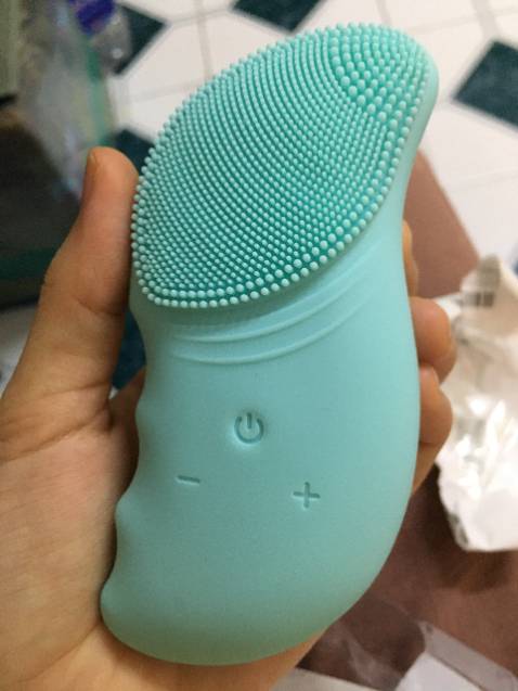 Màu đẹp, giao hàng nhanh, shop tư vấn nhiệt tình. Nhìn xịn xò phết, mà giá lại rẻ hơn so với thị trường nữa. Hàng ok nha. Sẽ ủng hộ shop lần tiếp theo =)